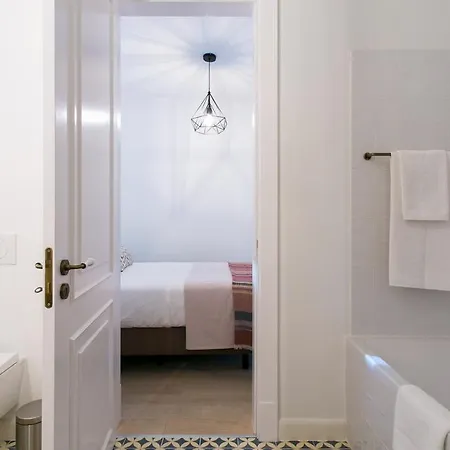 Guestready - Chic Near Botanical Garden * Lisbona