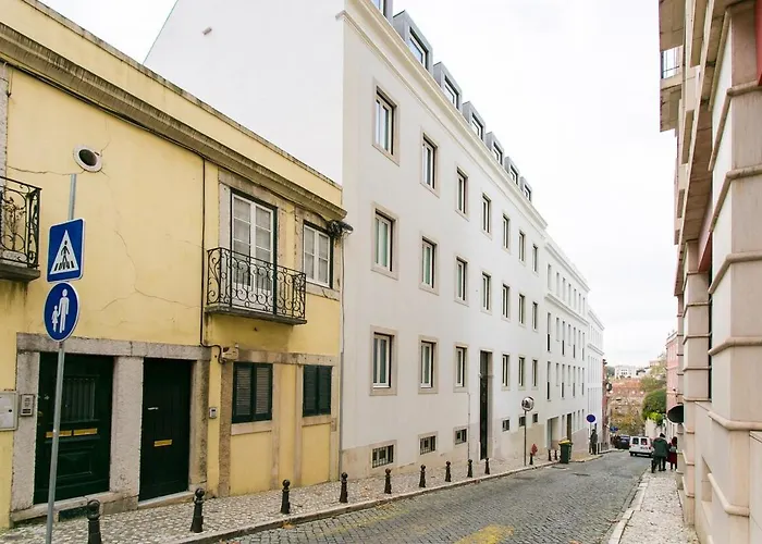 Guestready - Chic Near Botanical Garden ליסבון