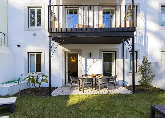 Guestready - Chic Near Botanical Garden ליסבון